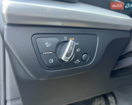 Серый Ауди Ку 5, объемом двигателя 1.97 л и пробегом 168 тыс. км за 30999 $, фото 31 на Automoto.ua