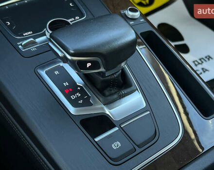 Серый Ауди Ку 5, объемом двигателя 1.98 л и пробегом 103 тыс. км за 26900 $, фото 16 на Automoto.ua