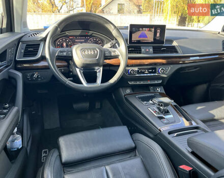 Серый Ауди Ку 5, объемом двигателя 1.98 л и пробегом 85 тыс. км за 27500 $, фото 42 на Automoto.ua