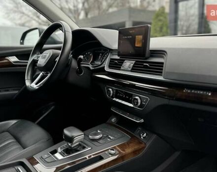 Сірий Ауді Ку 5, об'ємом двигуна 1.98 л та пробігом 78 тис. км за 27500 $, фото 20 на Automoto.ua