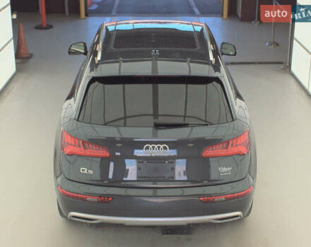 Серый Ауди Ку 5, объемом двигателя 1.98 л и пробегом 57 тыс. км за 9100 $, фото 4 на Automoto.ua