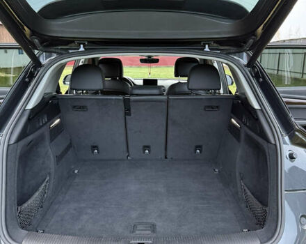 Серый Ауди Ку 5, объемом двигателя 1.98 л и пробегом 170 тыс. км за 24000 $, фото 12 на Automoto.ua