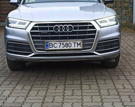 Серый Ауди Ку 5, объемом двигателя 1.98 л и пробегом 68 тыс. км за 31200 $, фото 6 на Automoto.ua