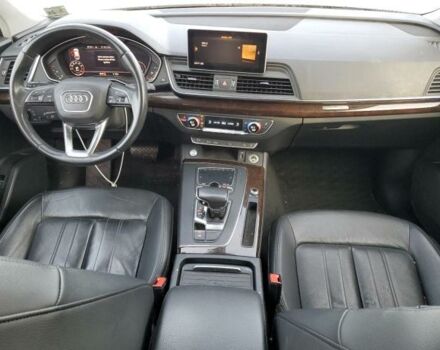 Серый Ауди Ку 5, объемом двигателя 2 л и пробегом 130 тыс. км за 20900 $, фото 7 на Automoto.ua