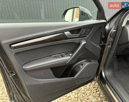 Серый Ауди Ку 5, объемом двигателя 1.98 л и пробегом 100 тыс. км за 25900 $, фото 29 на Automoto.ua