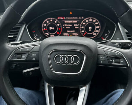 Серый Ауди Ку 5, объемом двигателя 1.98 л и пробегом 89 тыс. км за 28000 $, фото 15 на Automoto.ua