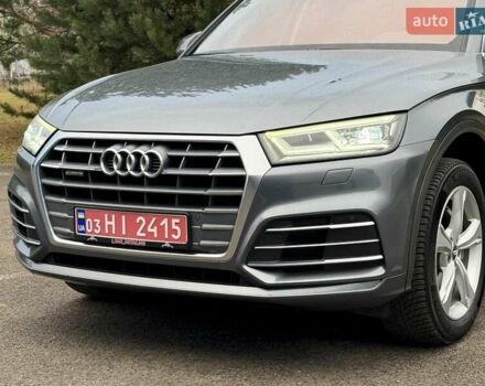 Сірий Ауді Ку 5, об'ємом двигуна 2 л та пробігом 220 тис. км за 29900 $, фото 2 на Automoto.ua