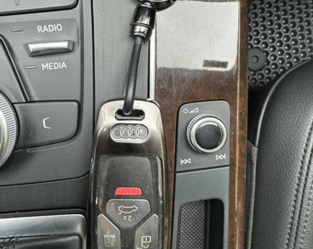 Серый Ауди Ку 5, объемом двигателя 1.98 л и пробегом 112 тыс. км за 25500 $, фото 26 на Automoto.ua