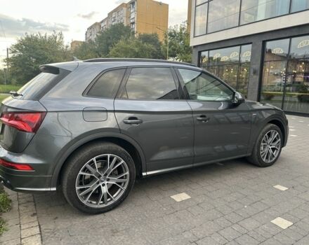 Ауді Ку 5 2019 у Ужгороді на Automoto.ua Сірий Ауді Ку 5, об'ємом двигуна 2 л та пробігом 210 тис. км за 39999 $, фото 5 на Automoto.ua