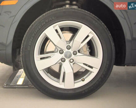 Серый Ауди Ку 5, объемом двигателя 1.98 л и пробегом 57 тыс. км за 9100 $, фото 6 на Automoto.ua