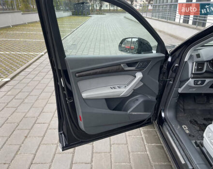 Сірий Ауді Ку 5, об'ємом двигуна 2 л та пробігом 300 тис. км за 21000 $, фото 23 на Automoto.ua