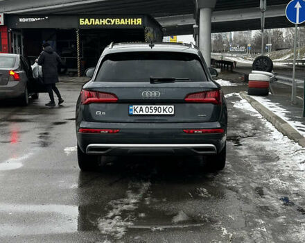 Серый Ауди Ку 5, объемом двигателя 1.98 л и пробегом 89 тыс. км за 28000 $, фото 2 на Automoto.ua