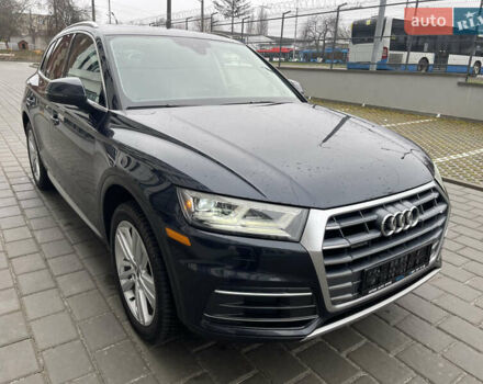 Сірий Ауді Ку 5, об'ємом двигуна 2 л та пробігом 300 тис. км за 19900 $, фото 2 на Automoto.ua