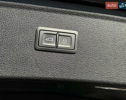 Сірий Ауді Ку 5, об'ємом двигуна 1.98 л та пробігом 63 тис. км за 27900 $, фото 15 на Automoto.ua