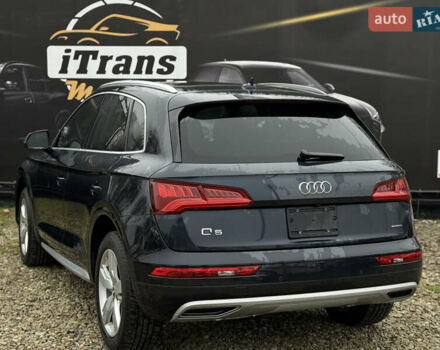 Серый Ауди Ку 5, объемом двигателя 2 л и пробегом 129 тыс. км за 19200 $, фото 6 на Automoto.ua