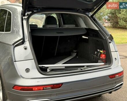Сірий Ауді Ку 5, об'ємом двигуна 2 л та пробігом 220 тис. км за 29900 $, фото 17 на Automoto.ua