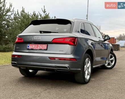 Сірий Ауді Ку 5, об'ємом двигуна 2 л та пробігом 220 тис. км за 29900 $, фото 8 на Automoto.ua