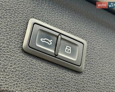 Сірий Ауді Ку 5, об'ємом двигуна 2 л та пробігом 220 тис. км за 29900 $, фото 21 на Automoto.ua