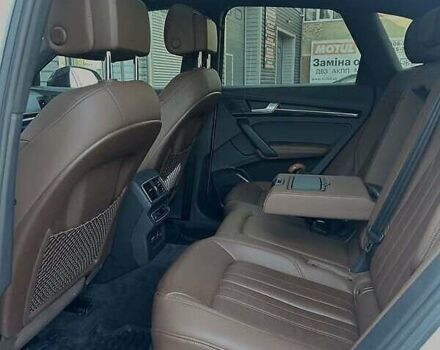 Серый Ауди Ку 5, объемом двигателя 2 л и пробегом 95 тыс. км за 26999 $, фото 13 на Automoto.ua