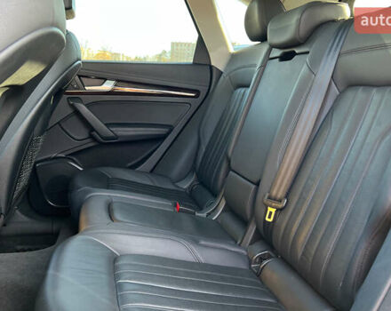 Серый Ауди Ку 5, объемом двигателя 1.98 л и пробегом 103 тыс. км за 26900 $, фото 21 на Automoto.ua