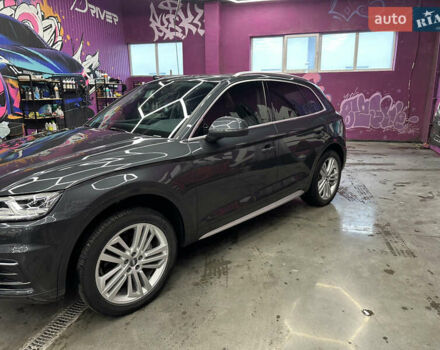Сірий Ауді Ку 5, об'ємом двигуна 1.98 л та пробігом 34 тис. км за 33000 $, фото 30 на Automoto.ua