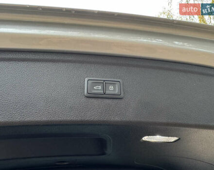 Серый Ауди Ку 5, объемом двигателя 1.98 л и пробегом 112 тыс. км за 25500 $, фото 17 на Automoto.ua