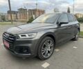 Ауді Ку 5 2019 у Ужгороді на Automoto.ua Сірий Ауді Ку 5, об'ємом двигуна 2 л та пробігом 210 тис. км за 39999 $, фото 1 на Automoto.ua
