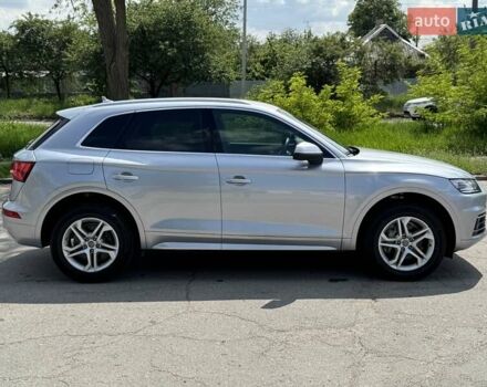 Серый Ауди Ку 5, объемом двигателя 1.98 л и пробегом 40 тыс. км за 25800 $, фото 40 на Automoto.ua