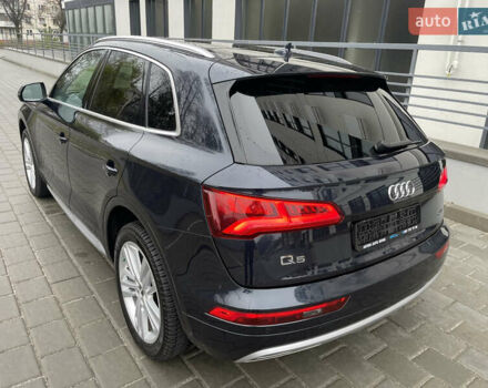 Сірий Ауді Ку 5, об'ємом двигуна 2 л та пробігом 300 тис. км за 21000 $, фото 4 на Automoto.ua