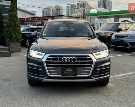 Серый Ауди Ку 5, объемом двигателя 1.98 л и пробегом 52 тыс. км за 28999 $, фото 2 на Automoto.ua