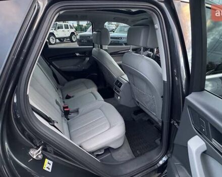 Серый Ауди Ку 5, объемом двигателя 1.98 л и пробегом 52 тыс. км за 28999 $, фото 18 на Automoto.ua