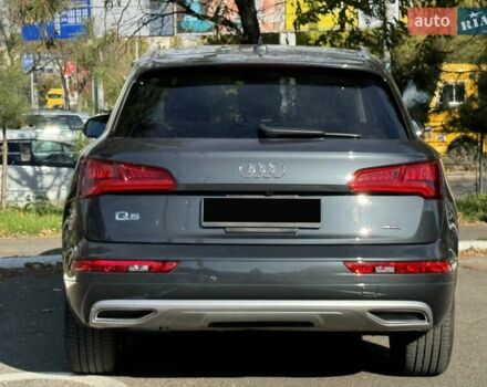 Сірий Ауді Ку 5, об'ємом двигуна 1.98 л та пробігом 63 тис. км за 27900 $, фото 8 на Automoto.ua