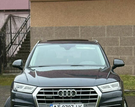 Серый Ауди Ку 5, объемом двигателя 1.98 л и пробегом 103 тыс. км за 28999 $, фото 1 на Automoto.ua