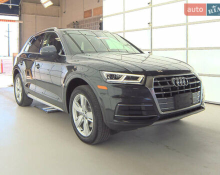 Серый Ауди Ку 5, объемом двигателя 1.98 л и пробегом 57 тыс. км за 9100 $, фото 2 на Automoto.ua