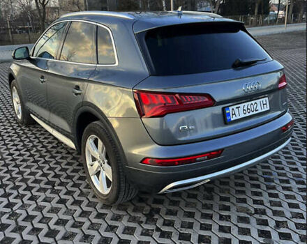 Серый Ауди Ку 5, объемом двигателя 1.98 л и пробегом 55 тыс. км за 27800 $, фото 28 на Automoto.ua