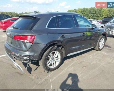 Серый Ауди Ку 5, объемом двигателя 2 л и пробегом 117 тыс. км за 13900 $, фото 4 на Automoto.ua