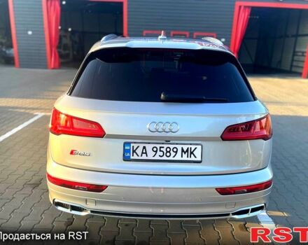 Серый Ауди Ку 5, объемом двигателя 3 л и пробегом 108 тыс. км за 37000 $, фото 4 на Automoto.ua