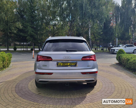 Серый Ауди Ку 5, объемом двигателя 2 л и пробегом 105 тыс. км за 24999 $, фото 2 на Automoto.ua