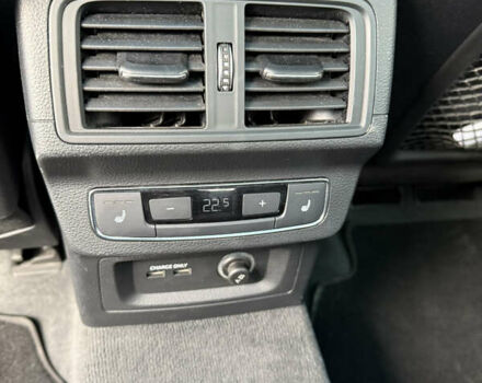 Серый Ауди Ку 5, объемом двигателя 2 л и пробегом 148 тыс. км за 27500 $, фото 28 на Automoto.ua