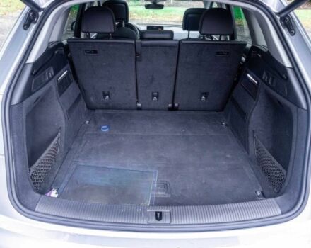 Серый Ауди Ку 5, объемом двигателя 2 л и пробегом 35 тыс. км за 14700 $, фото 12 на Automoto.ua