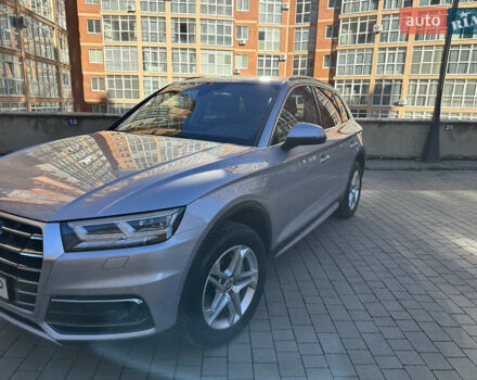 Серый Ауди Ку 5, объемом двигателя 1.97 л и пробегом 85 тыс. км за 38000 $, фото 1 на Automoto.ua