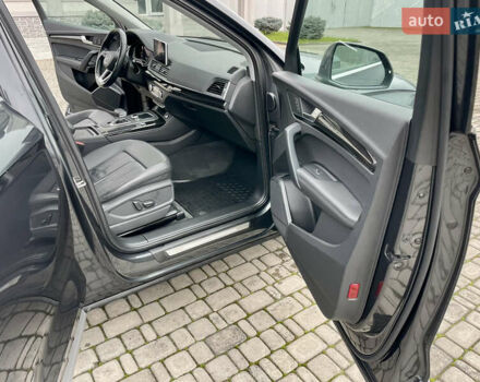 Серый Ауди Ку 5, объемом двигателя 1.98 л и пробегом 189 тыс. км за 23700 $, фото 31 на Automoto.ua