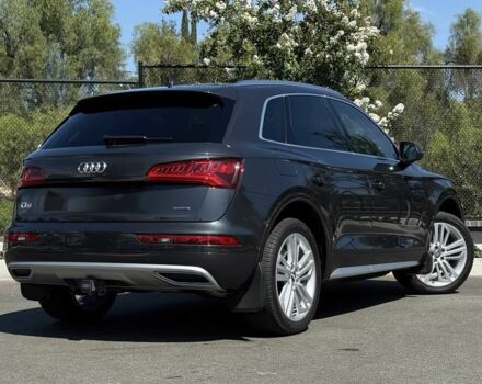 Серый Ауди Ку 5, объемом двигателя 2 л и пробегом 43 тыс. км за 22000 $, фото 6 на Automoto.ua