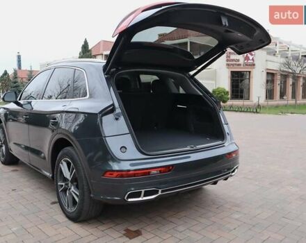 Серый Ауди Ку 5, объемом двигателя 1.98 л и пробегом 164 тыс. км за 37500 $, фото 14 на Automoto.ua