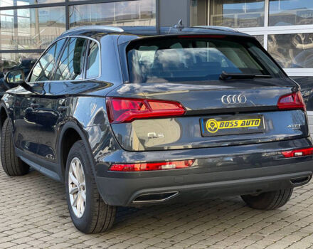 Серый Ауди Ку 5, объемом двигателя 2 л и пробегом 138 тыс. км за 44999 $, фото 3 на Automoto.ua