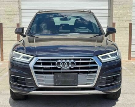 Ауди Ку 5 2019 в Полтаве на Automoto.ua Серый Ауди Ку 5, объемом двигателя 2 л и пробегом 33 тыс. км за 12500 $, фото 1 на Automoto.ua