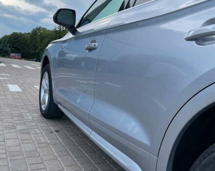 Серый Ауди Ку 5, объемом двигателя 1.98 л и пробегом 61 тыс. км за 32240 $, фото 3 на Automoto.ua