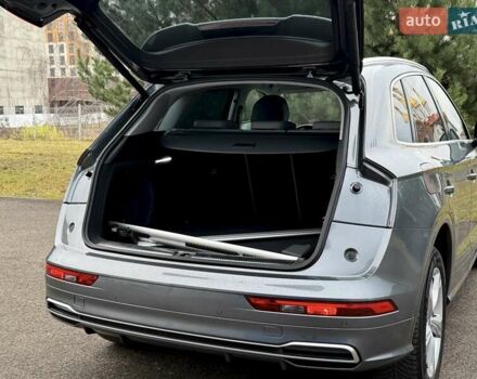 Сірий Ауді Ку 5, об'ємом двигуна 2 л та пробігом 220 тис. км за 29900 $, фото 19 на Automoto.ua