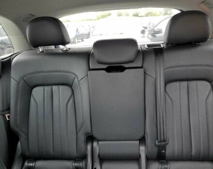 Сірий Ауді Ку 5, об'ємом двигуна 2 л та пробігом 80 тис. км за 17700 $, фото 12 на Automoto.ua