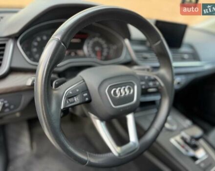 Сірий Ауді Ку 5, об'ємом двигуна 1.98 л та пробігом 63 тис. км за 27900 $, фото 23 на Automoto.ua